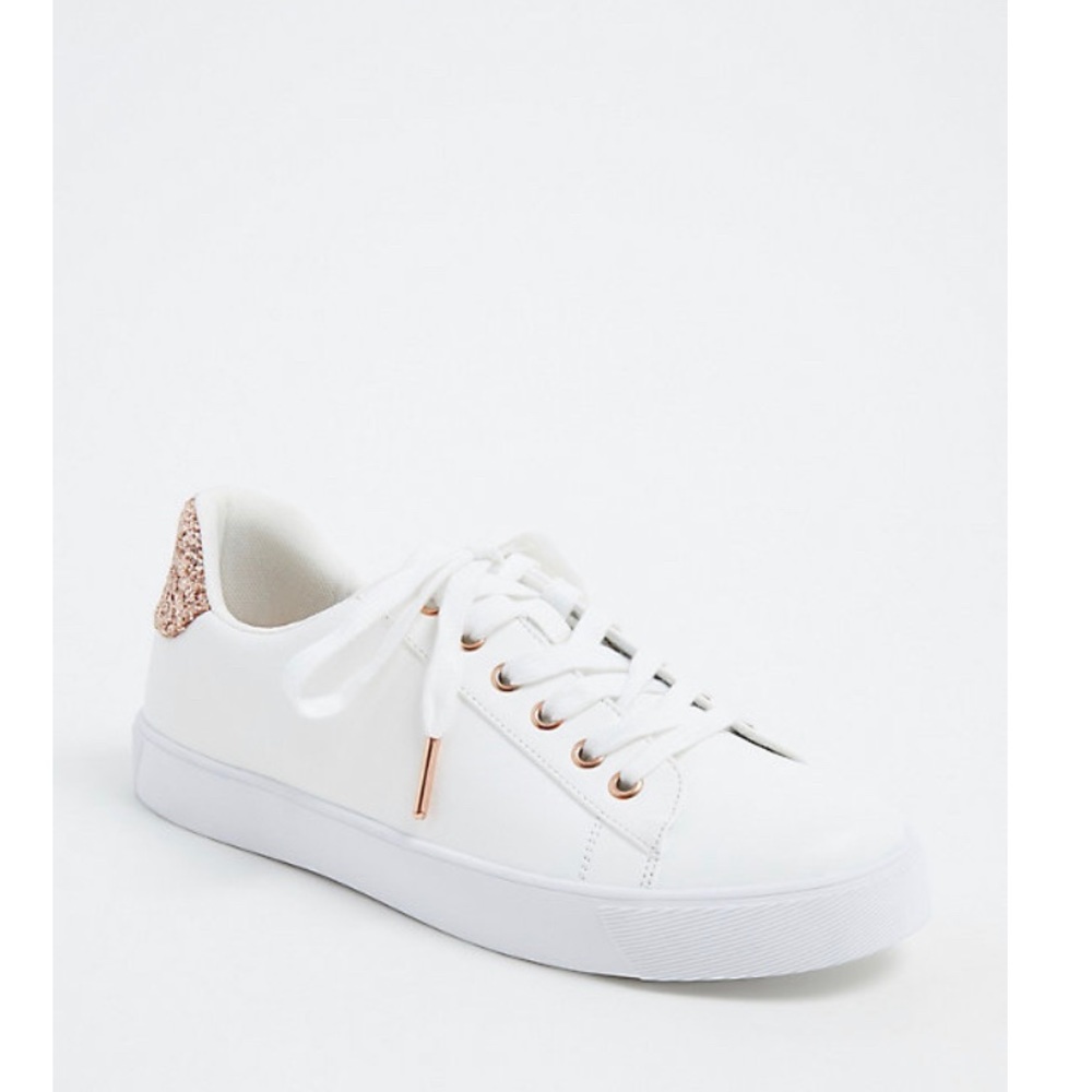 Torrid 7.5 Rose gold sneakers